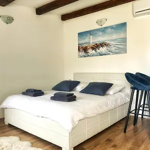 Tara Zadar