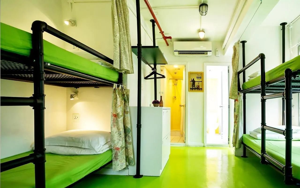 Yesinn @Ymt Hong Kong Guest house